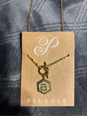 Plunder Gold Hexagon 'B' Toggle Necklace
